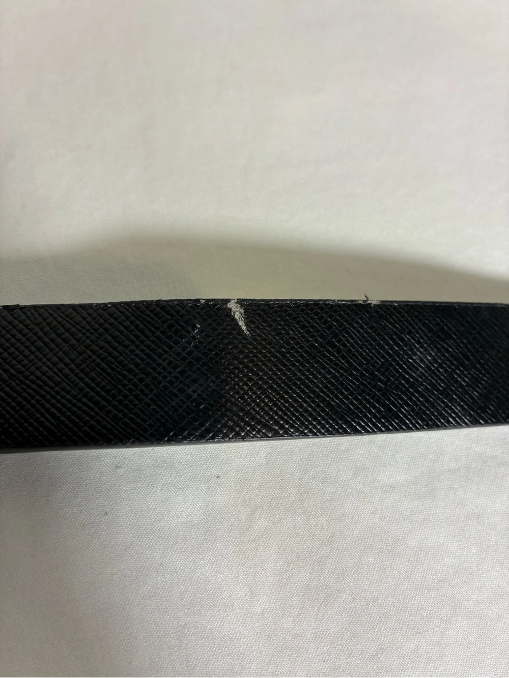 Juicy Couture Womens belt Sz L Black Textured faux leather with Gold Buckle